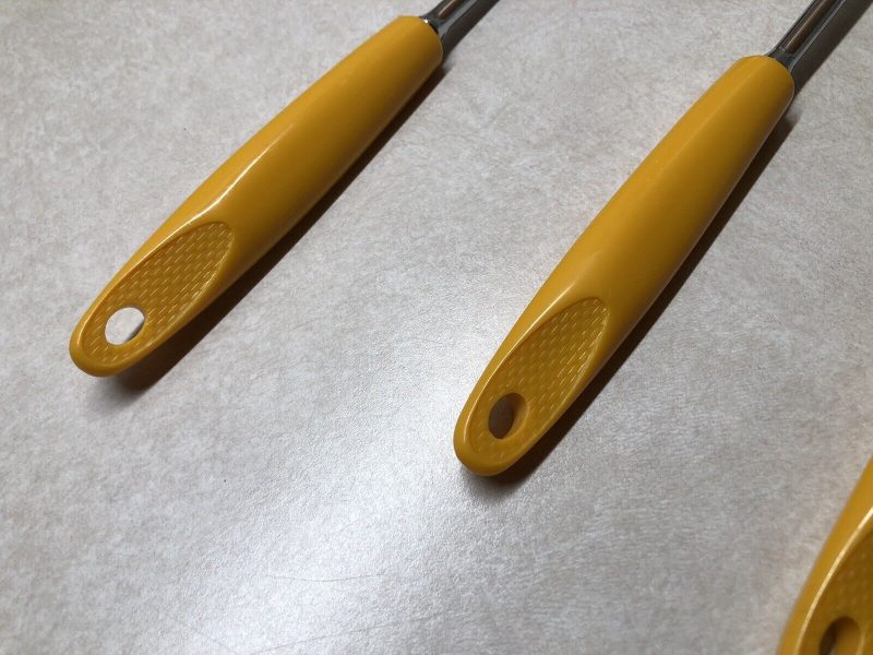 7 Piece Ekco Yellow Utensil Set  With Mount MCM New Rare Genuine