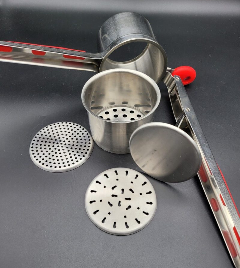 Bellemain Stainless Steel Potato Ricer & Two Interchangeable Fineness Discs