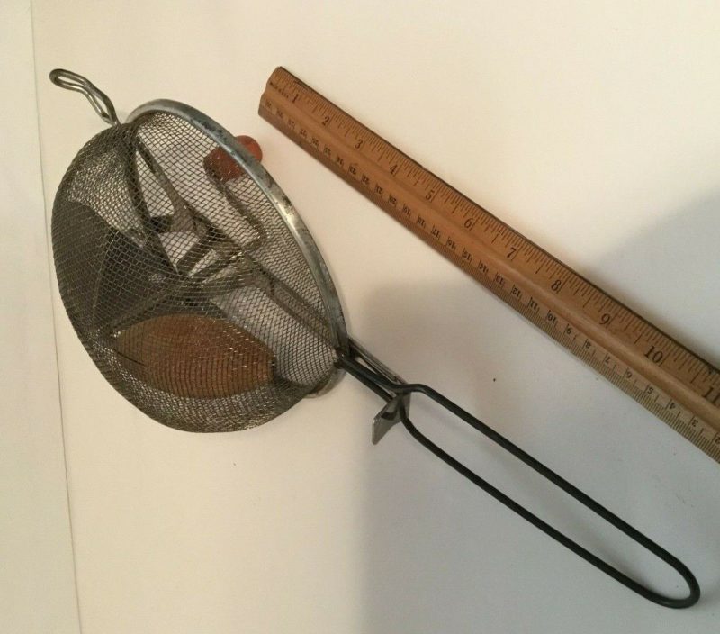 VINTAGE AJAX  A & J RARE KITCHEN UTENSIL STRAINER SIEVE w wooden handle and ball