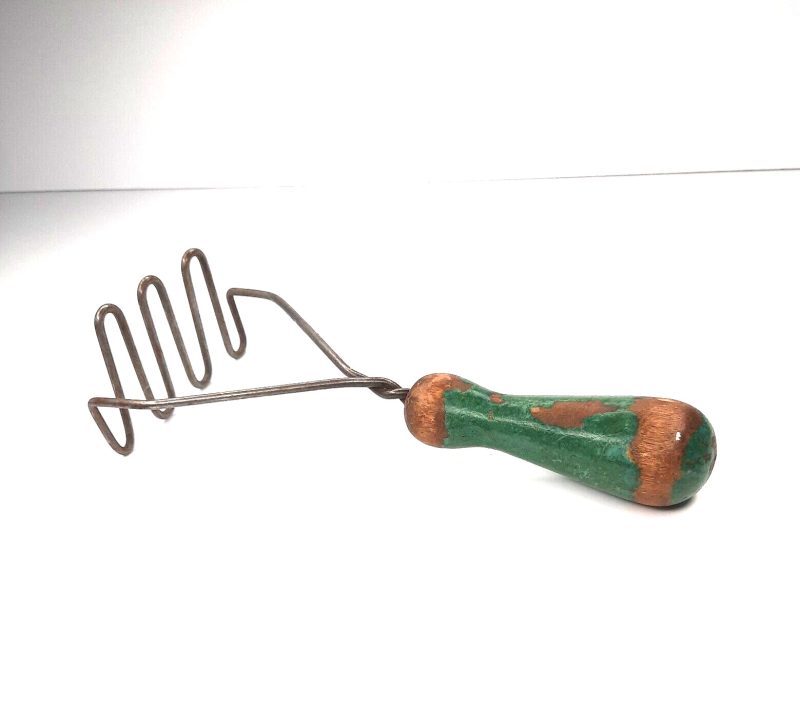 Vintage Chippy Green Wooden Handle Potatoe Masher Old Kitchen Utensils #1