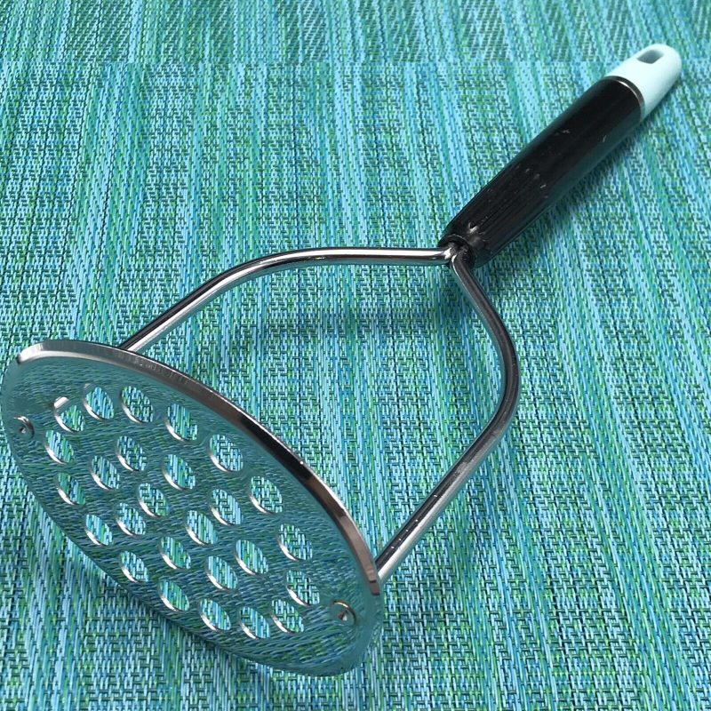 Vtg MCM Top Drawer Potato Masher Stainless Oval Blade Blue Black Handle USA