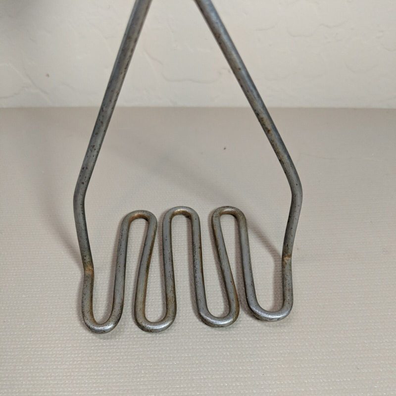 Vtg Primitive Wood Handle Twisted Wire Potato Masher Mini Shabby Kitchen Decor